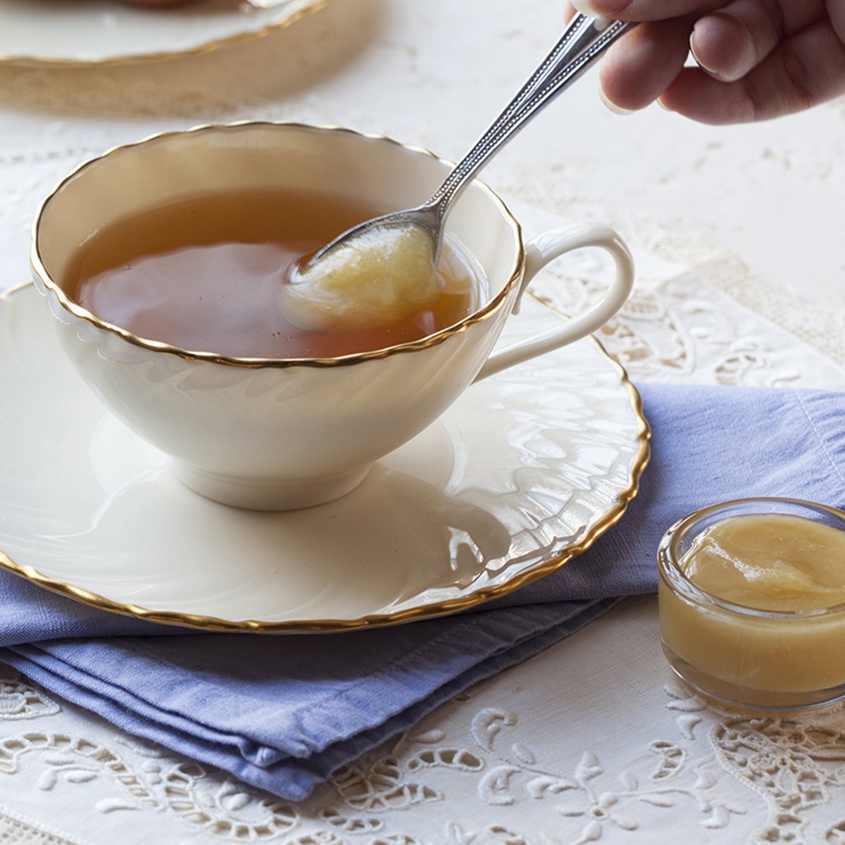 Wholesome Sweeteners Fair Trade Organic Raw Unfiltered Honey, Pure Natural Honey That’s Pesticide Free, Non GMO & Gluten Free, 16 oz view 4