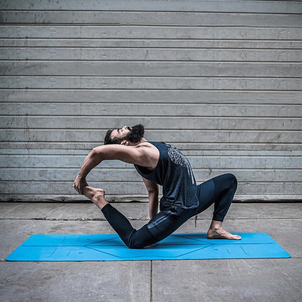Liforme Original Yoga Mat view 2