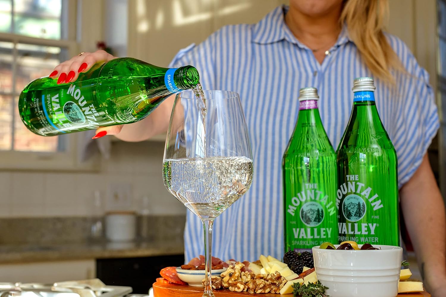 The Mountain Valley 1 Liter Sparkling Water in Glass bottle 1 Liter (Pack of 12) view 4