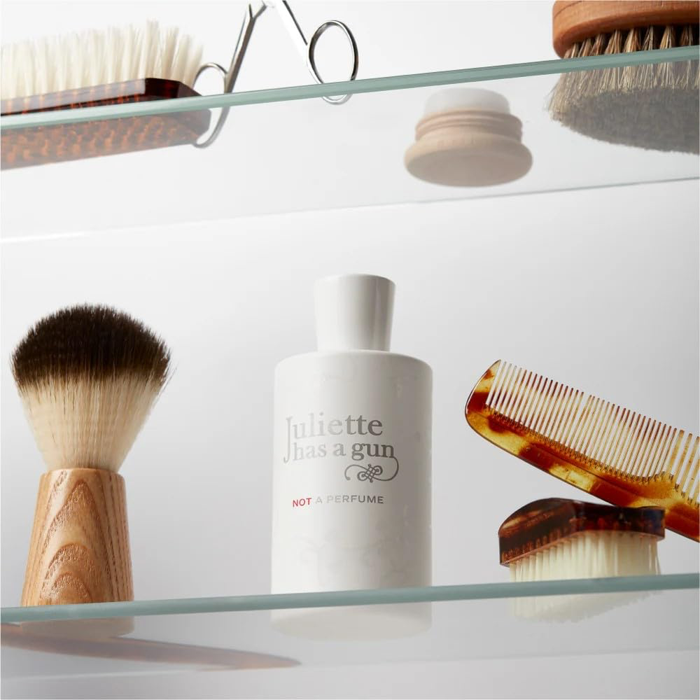 Juliette Has A Gun Not A Perfume Eau De Parfum – Cetalox Perfume – Woody, Musky & Ambery Fragrance view 4